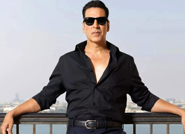 Akshay Kumar extends assistance towards worthy effort of feeding monkeys in Ayodhya