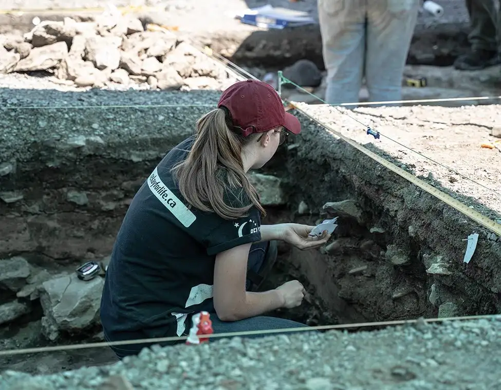 Archaeologists Find 4,000-Year-Old Copper Dagger in Italy