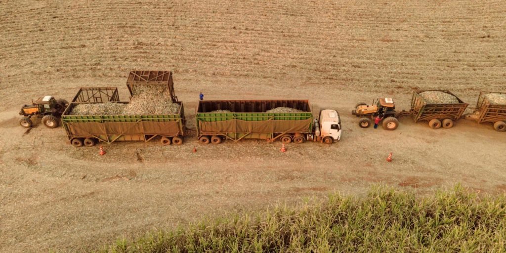 Licensed ethanol produced in Brazil for worldwide airline companies connected to servant labor