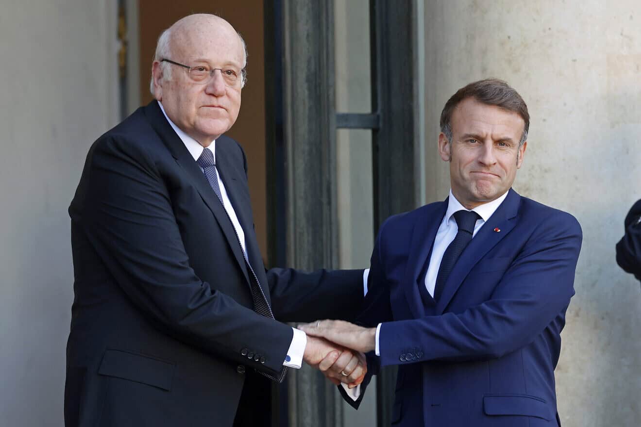 France hands over first base in Chad during withdrawal from former colony