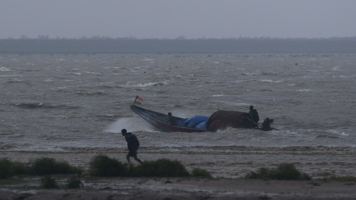 The weather of these states changed due to the impact of cyclone ‘Dana’, when will the cold start in Delhi? Know