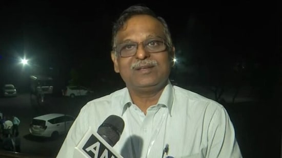 V Narayanan Assumes Charge as New ISRO Chief, Succeeding S Somanath