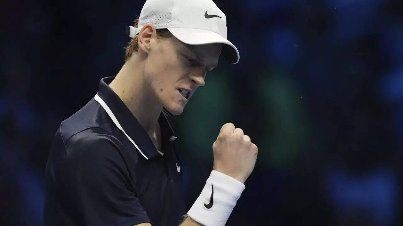 Mum ‘overwhelmed’ as Alex de Minaur reaches last eight of Australian Open for the first time