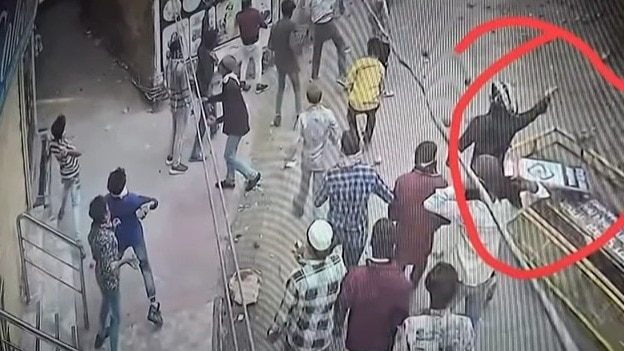 Picture of the person who opened fire in Sambhal surfaced, miscreants breaking CCTV also caught on camera