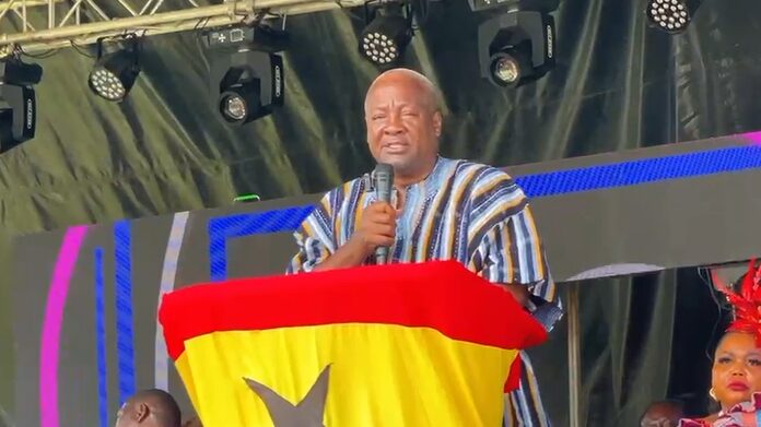 Mahama vows to remove trade barriers between Ghana and Mali