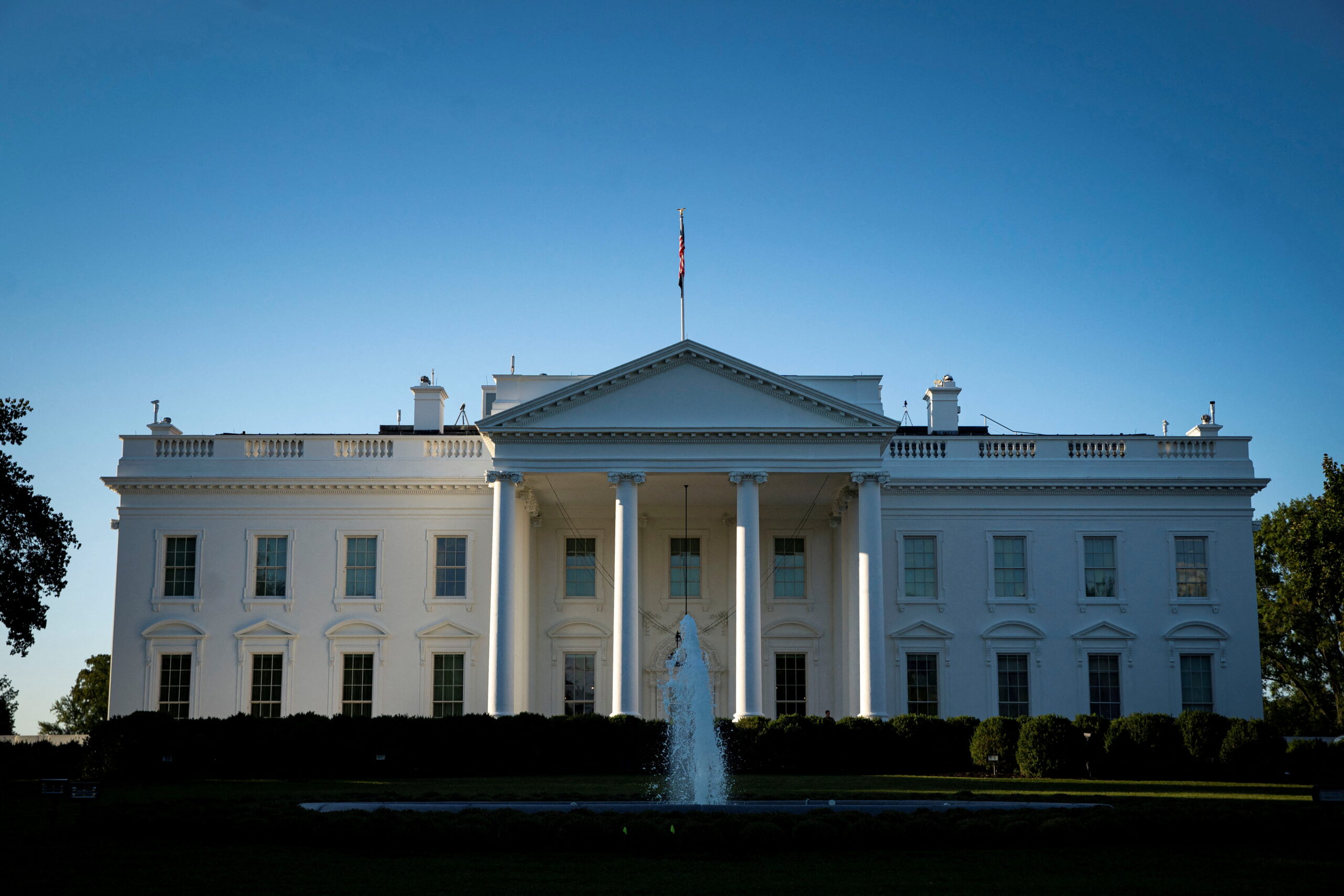 White House shooting: US Secret Service shoot ‘armed’ man in Washington, DC