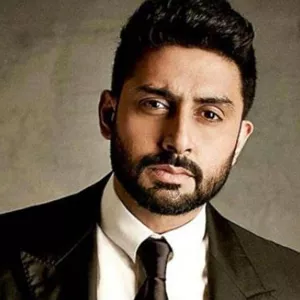 When Abhishek Bachchan was rumoured to be romantically involved with actress older than him, not Karisma, Rani, Aishwarya