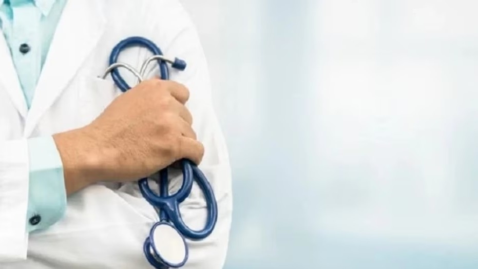 Another fake doctor found in MP! Woman’s death opened in ICU