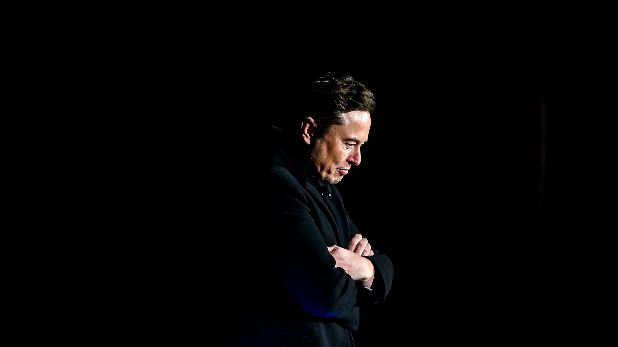 Musk’s black eye goes viral: Here’s the truth