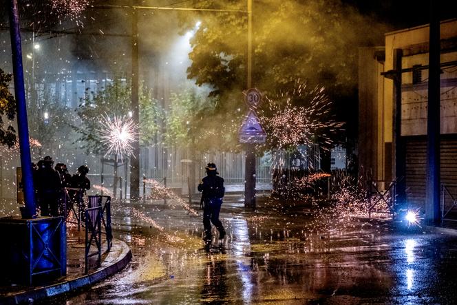 Hundreds arrested as celebrations turn wild in Paris after PSG’s Champions League win