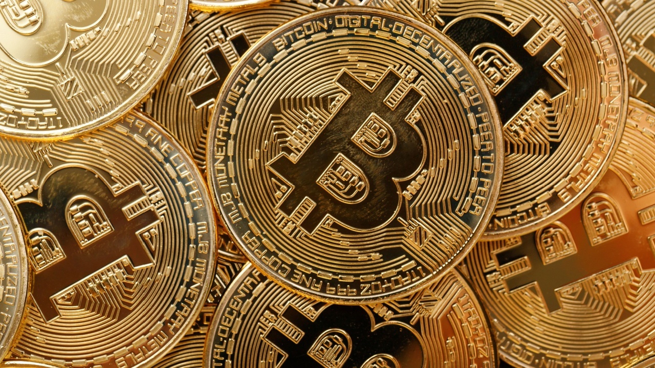 Bitcoin Rich List: Who’s Stacking, Who’s Slacking?