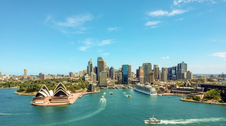 Sydney weather LIVE updates: ‘Bomb cyclone’ event expected across NSW eastern coastline as BOM forecasts a month’s worth of rain in six hours; SES warns storm impact will be ‘short but intense’