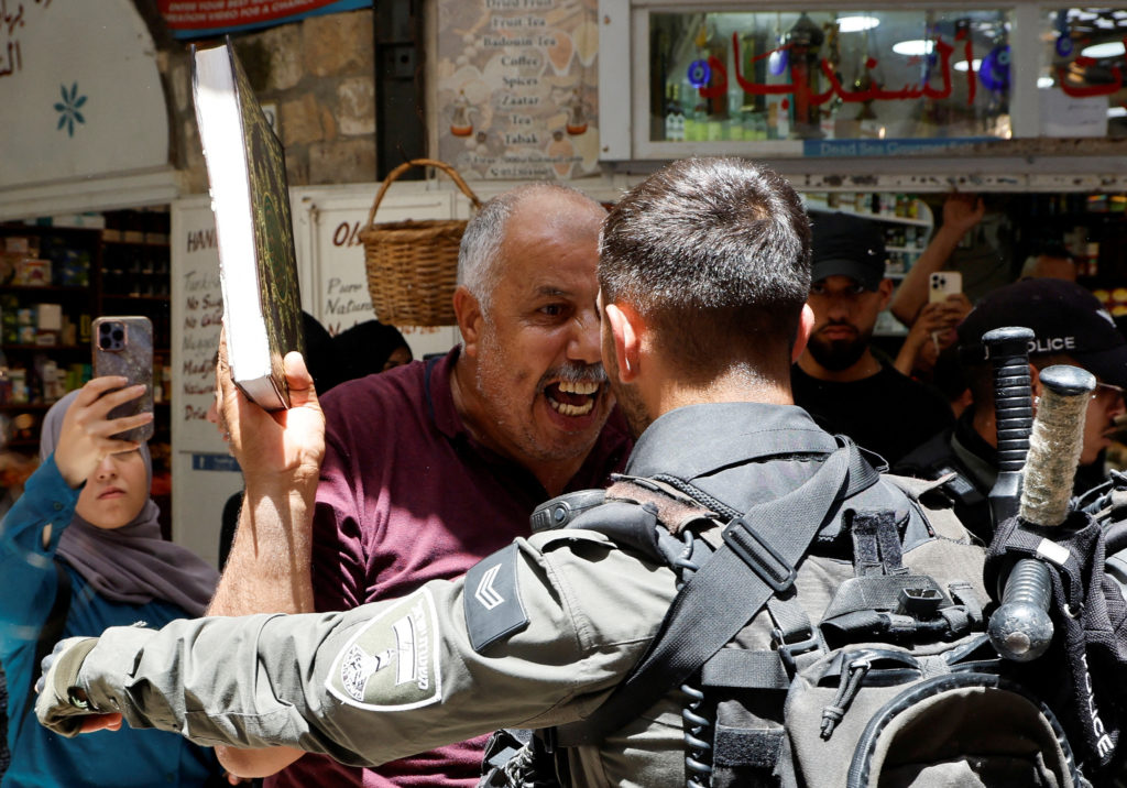 Israel kills more than 300 in Gaza in 48 hours as possible truce in balance