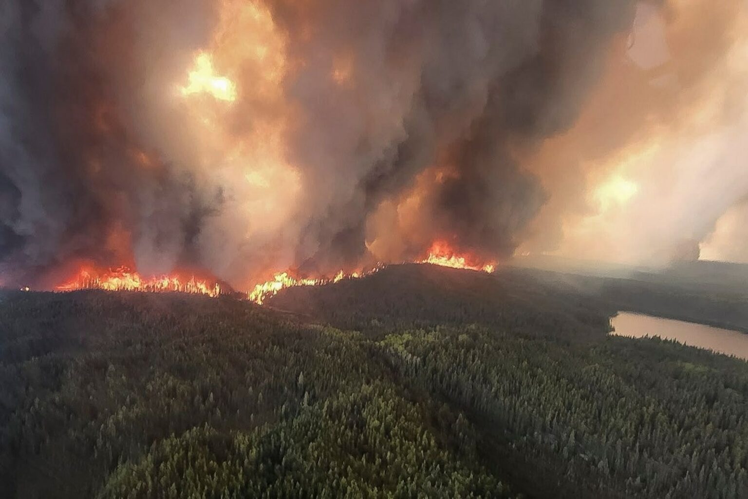 Canadian wildfire smoke triggers air quality alerts in US — Indian Monitor