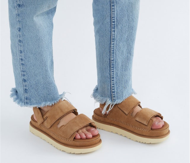 Aldi ‘regala’ las sandalias tipo Birkenstock por 4,99€: cómodas, estilosas y en tendencia