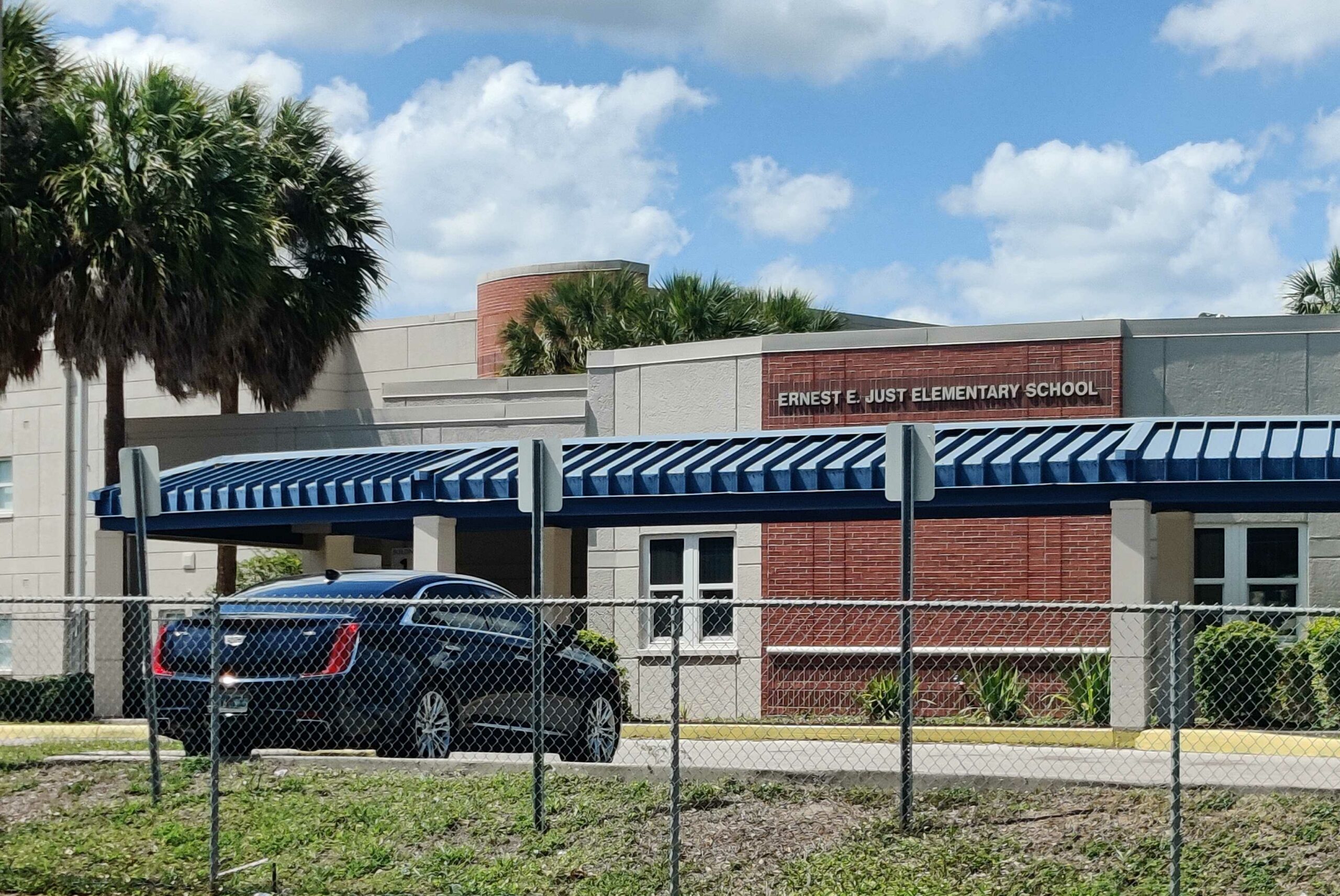 Florida plan to drop school vaccine mandates won’t take effect for 90 days