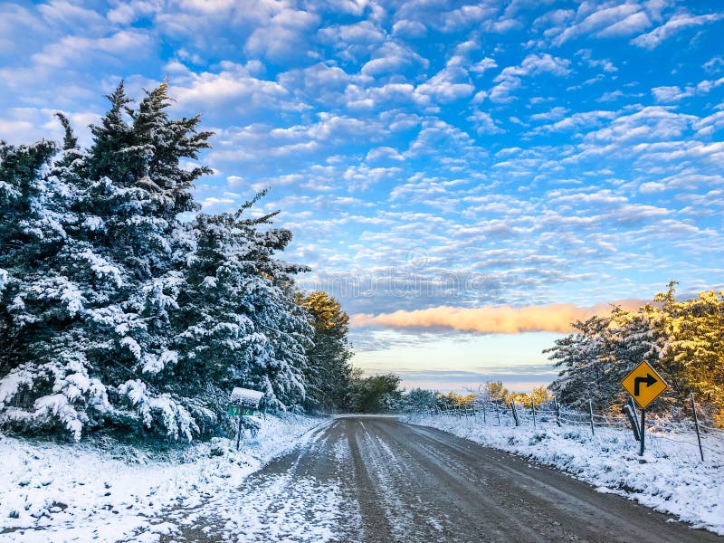 Early Snowfall turns Kedarnath, Gulmarg and Manali into winter wonderlands, SEE PICS