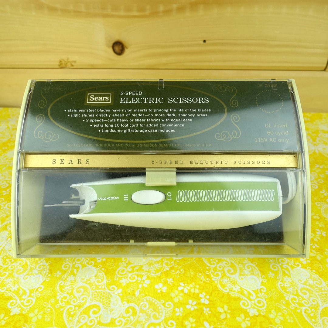 Emma Sears shines with hat-trick as USA women put six past New Zealand