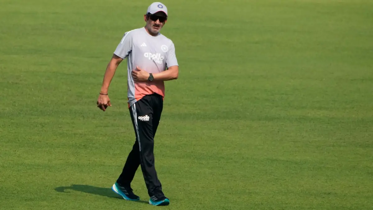 Gautam Gambhir Trolled Hilariously; Viral Tweet Claims he Cannot Apply as Coach With Iceland Cricket