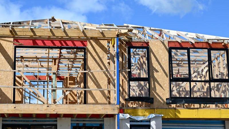 Andrew Bragg lashes Housing Australian Future Fund ‘disaster’, reveals ‘coercive’ plan to get states to meet property goals