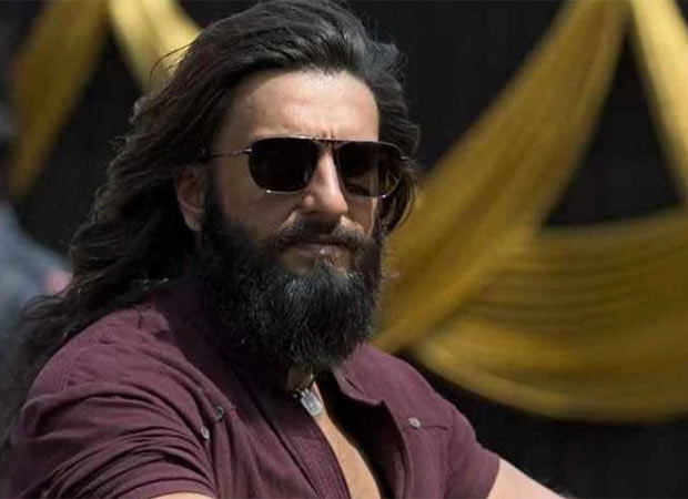 REVEALED: Dhurandhar’s first half is 2 hours and 4 minutes long; overseas delivery delayed; first day early shows might be affected in Australia, New Zealand, Fiji