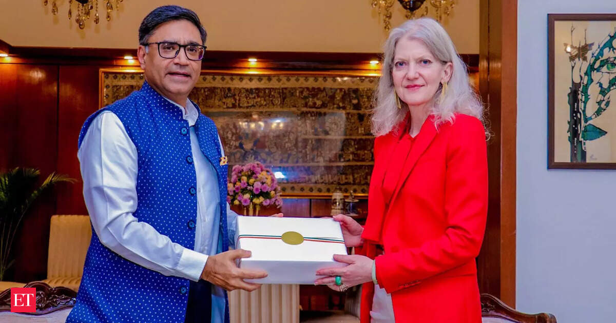 India-US hold talks on defence, tech & trade