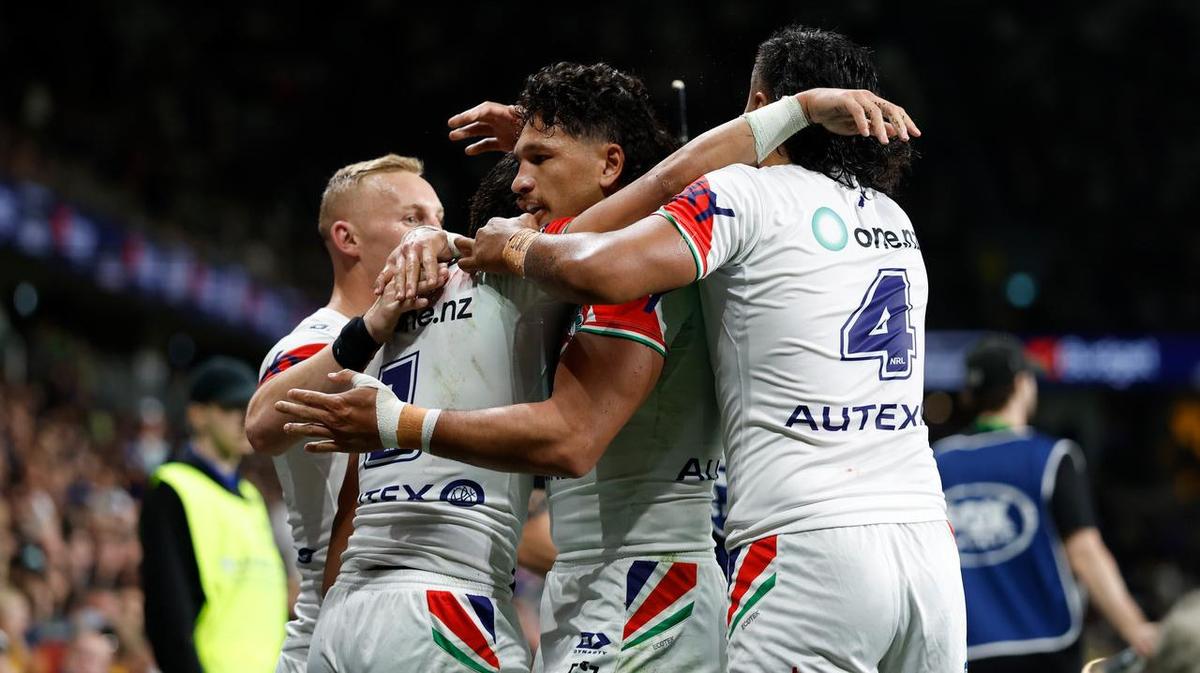 Warriors overcome Eels but halves puzzle remains as starting pair Tanah Boyd and Chanel Harris-Tavita shine