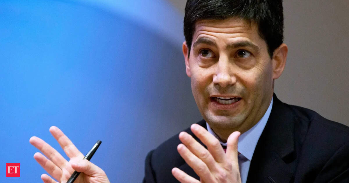 First goes Fed dot, then guidance and then a hike?