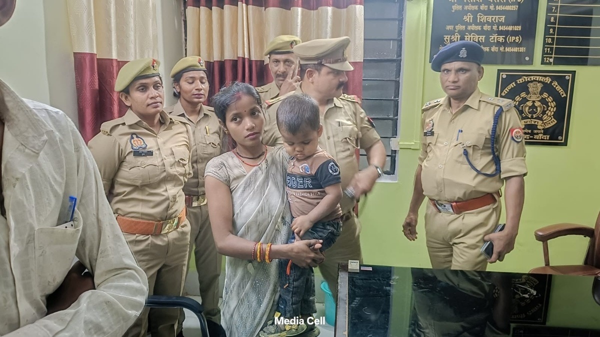 A drunkard picked up a child from the railway station, threw him into the canal as soon as he saw the police, then…