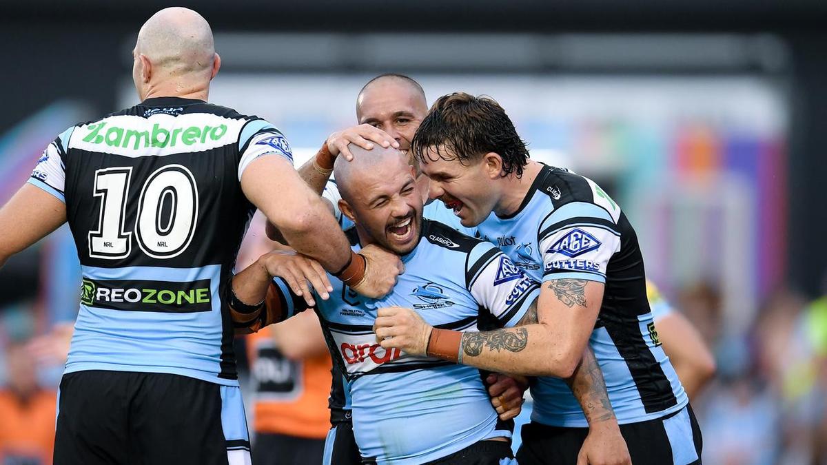Depleted Sharks deny high-flying Warriors in low-scoring thriller