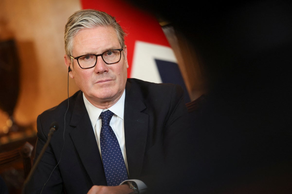 Social media ban UK latest: Starmer announces under-16s crackdown in major online safety overhaul
