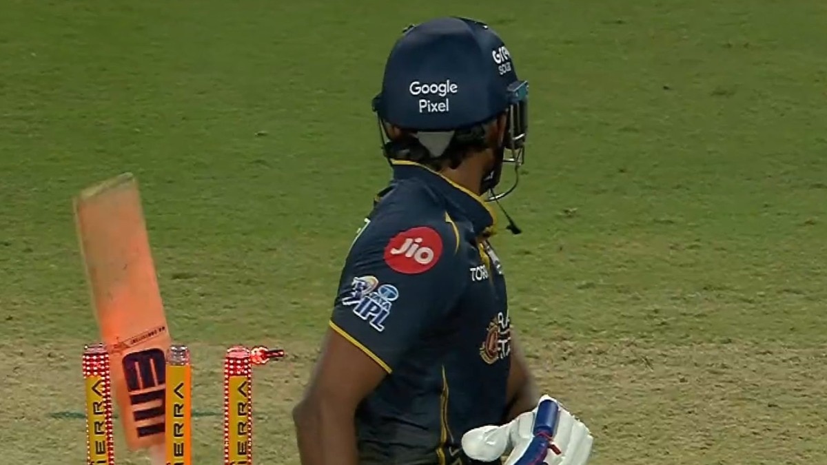 Hit a four, hit the bat on the stump… SAI again hit-wicket, made this shameful record
