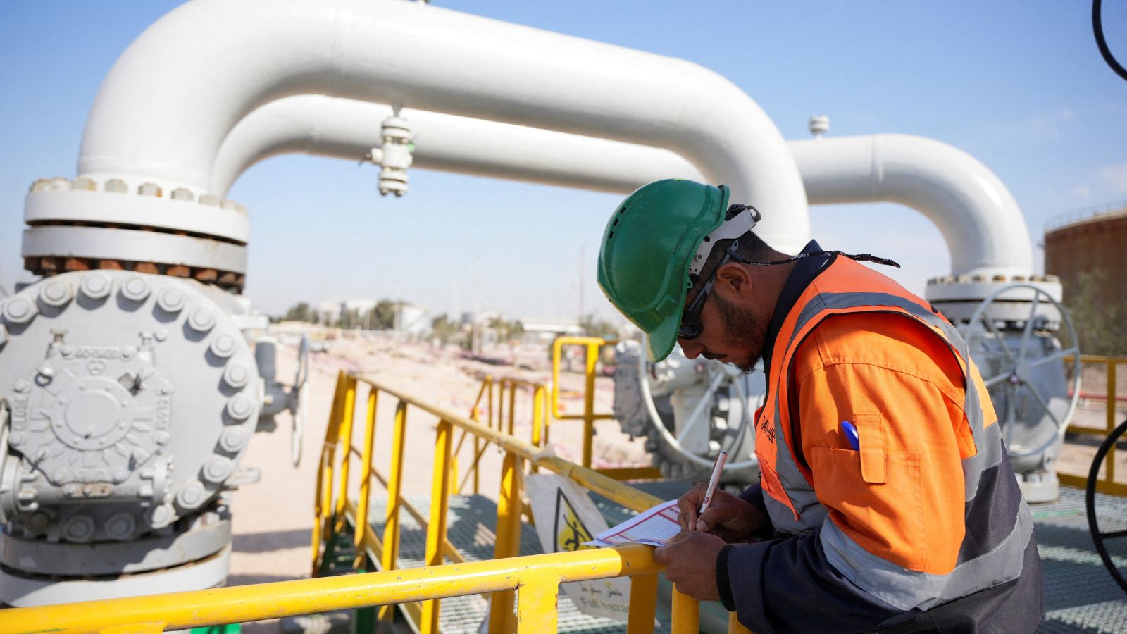 Russia buys gasoline from India to tackle shortages, says report