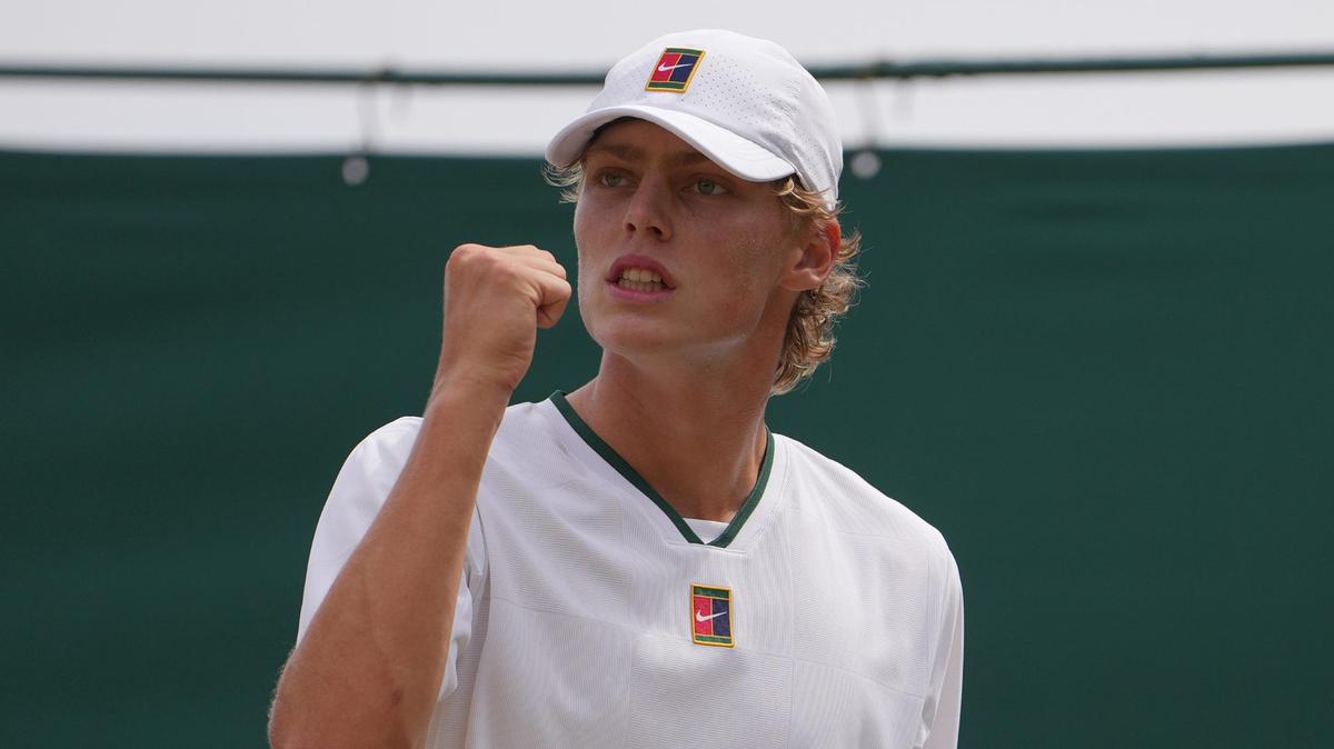 Cruz Hewitt storms into Wimbledon boys’ final with another flawless match