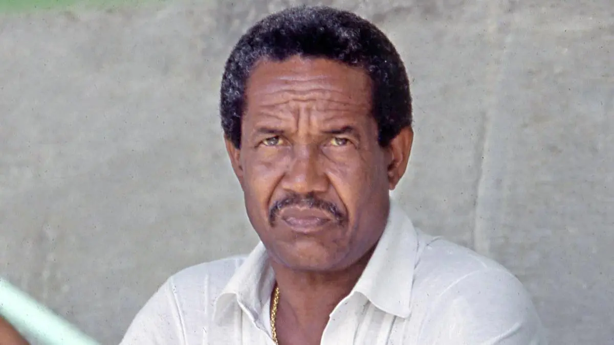 Sir Garfield Sobers dies at 89, cricket loses its greatest all-rounder