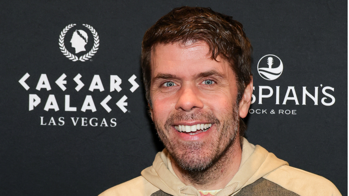Police respond to Perez Hilton’s Miami home after apparent self-harm on livestream