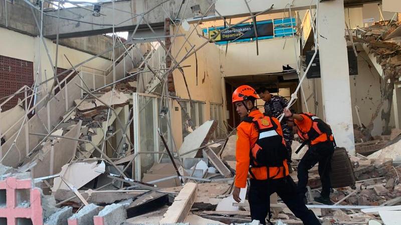 Search for survivors continues in Indonesia after quakes including 7.7 magnitude shock kill at least 47 people