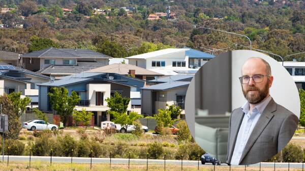 ACT house values drop for fourth month in a row as banks warn of rate rise
