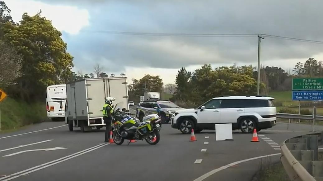 Three families grieving after devastating deadly head-on crash on Bass Highway, Tasmania