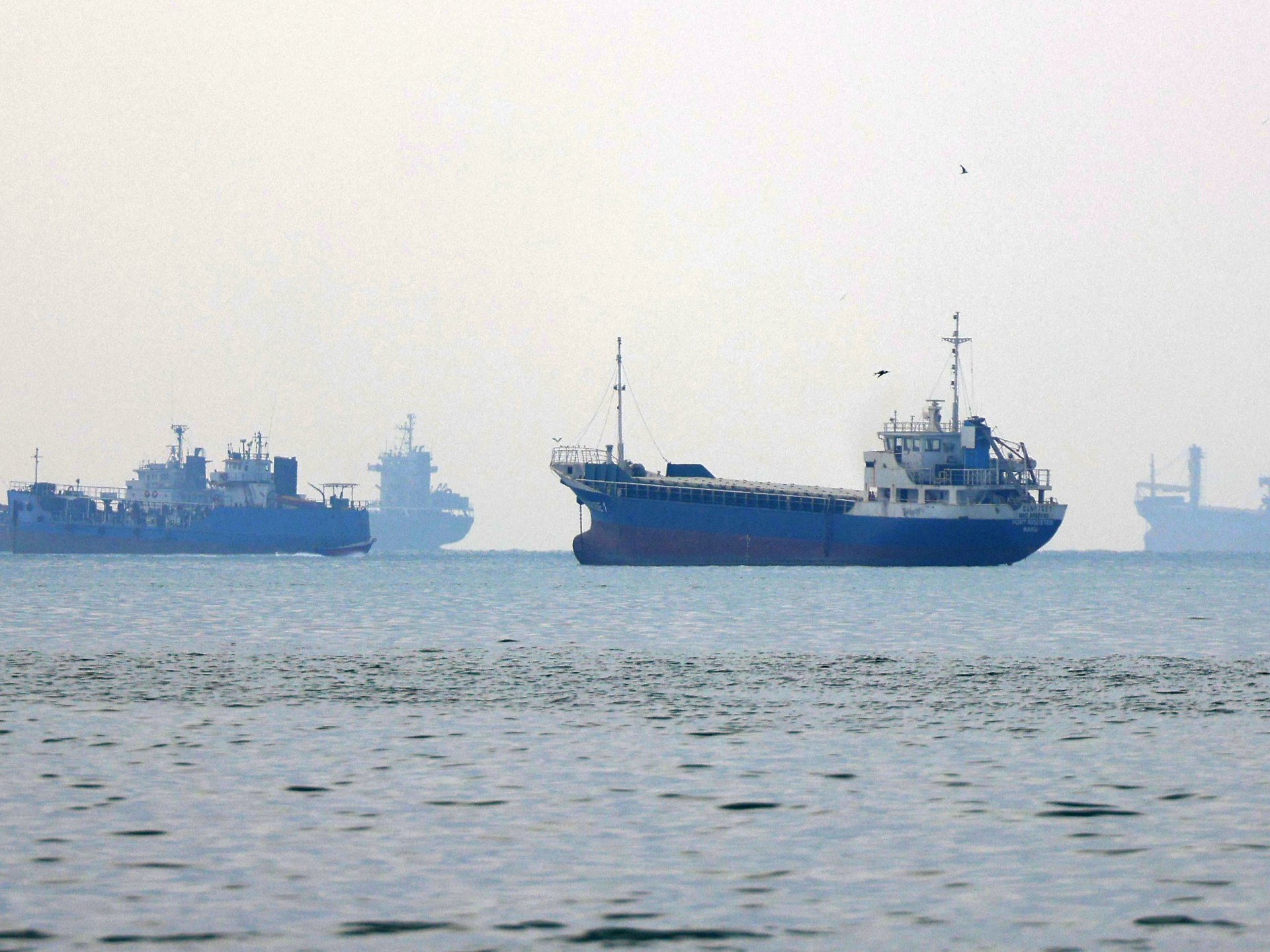US military claims Strait of Hormuz remains open amid ongoing blockade