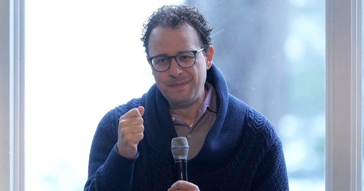 Anthropic CEO Amodei to have dinner with Trump at White House