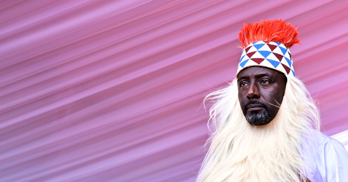 Photos: A journalist is crowned king in Uganda