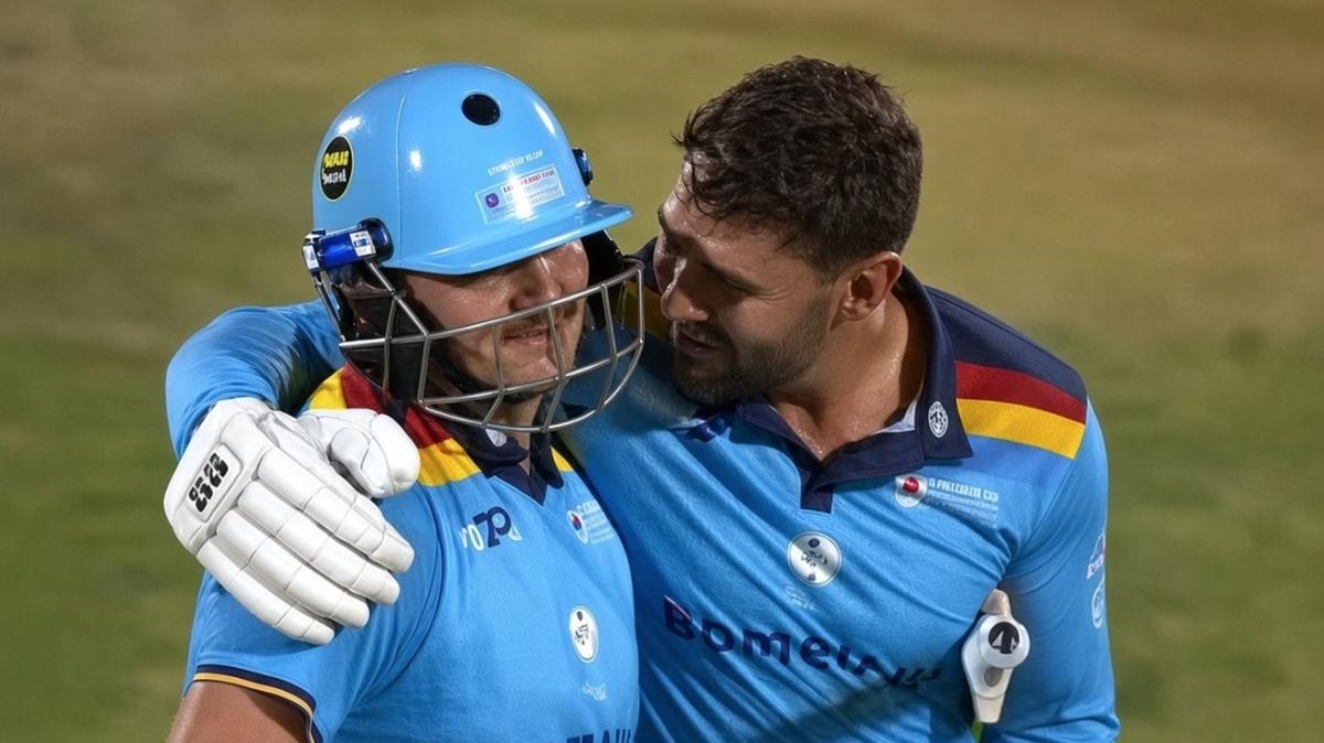 World record smashed as big-hitting South African Lhuan-dre Pretorius blasts biggest ever T20 score